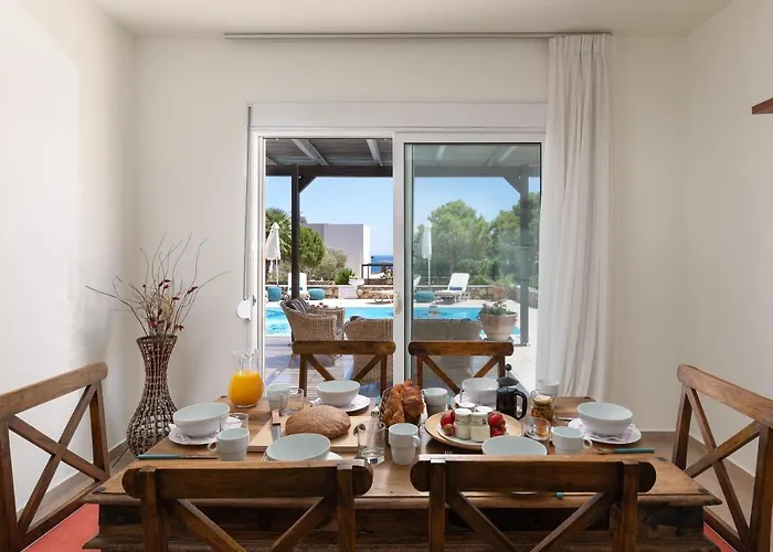 Fadia With Private Pool