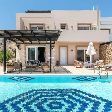 Villa Fadia With Private Pool