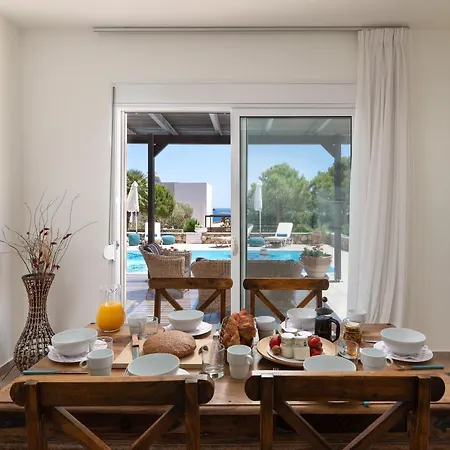 Fadia With Private Pool